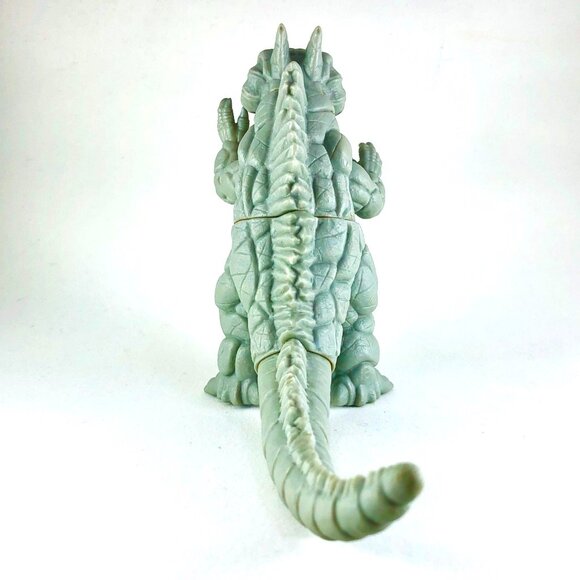 Bandai Kaiju Ultra Monster Series 500 #35 Silvergon Action Figure 2013 Ultraman - Picture 10 of 15